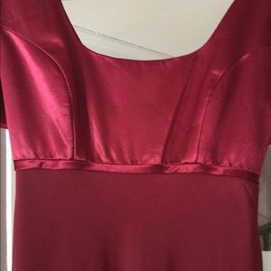 Burgundy bridesmaid dress size 7/8.